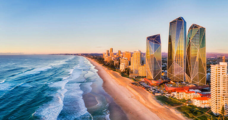 "Los participantes del Working Holiday Australia pueden disfrutar de las hermosas costas y días soleados de Gold Coast"